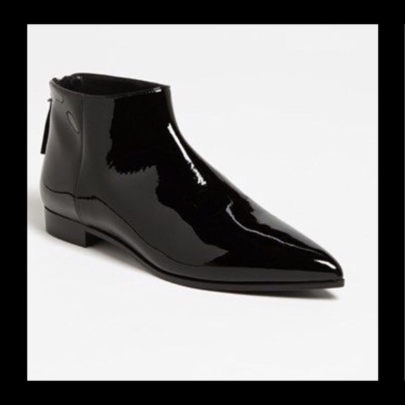 miu miu patent leather ankle boots